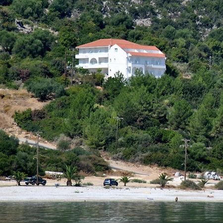 Filoxenia Hotel & Apartments Poros  Exterior foto