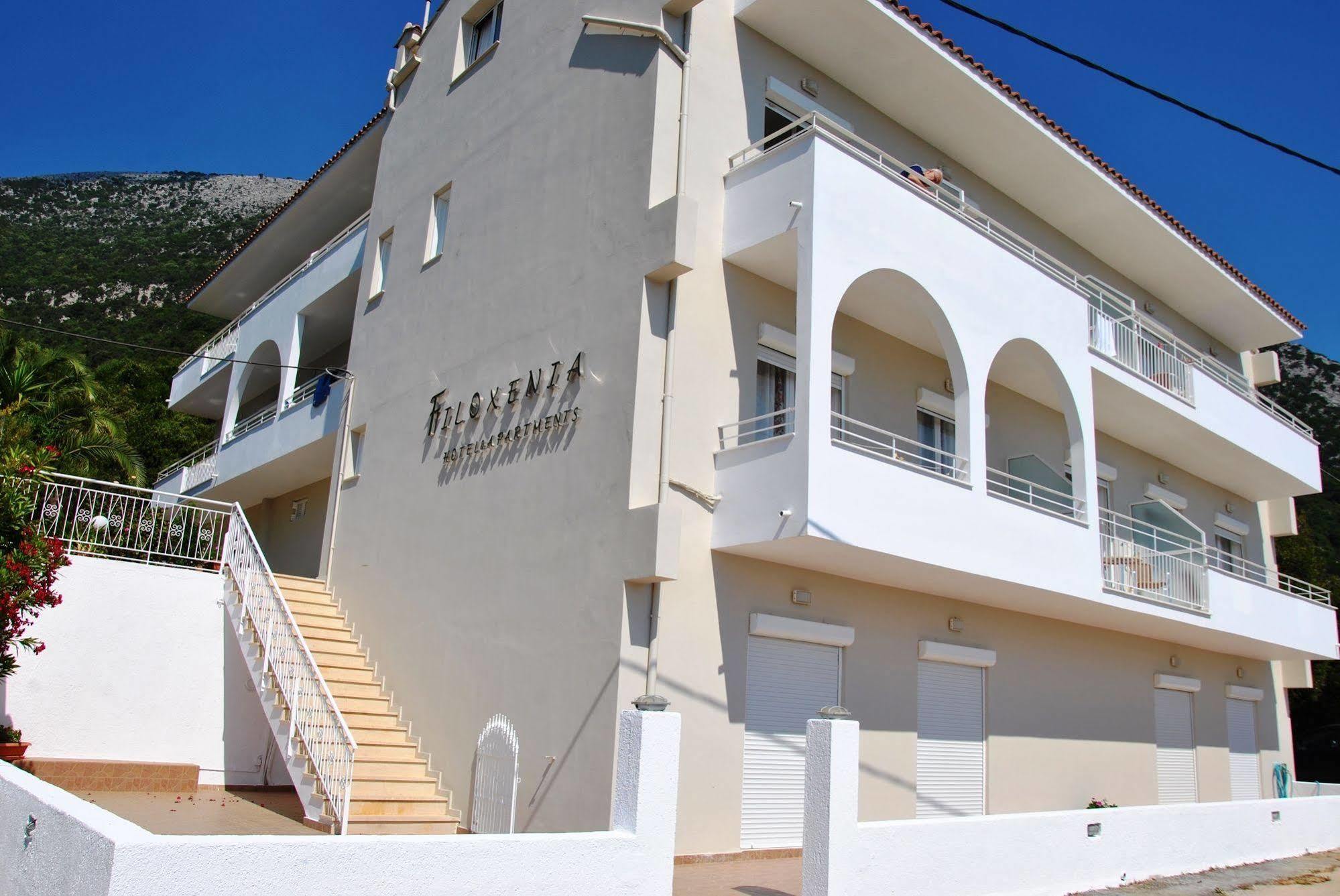 Filoxenia Hotel & Apartments Poros  Exterior foto